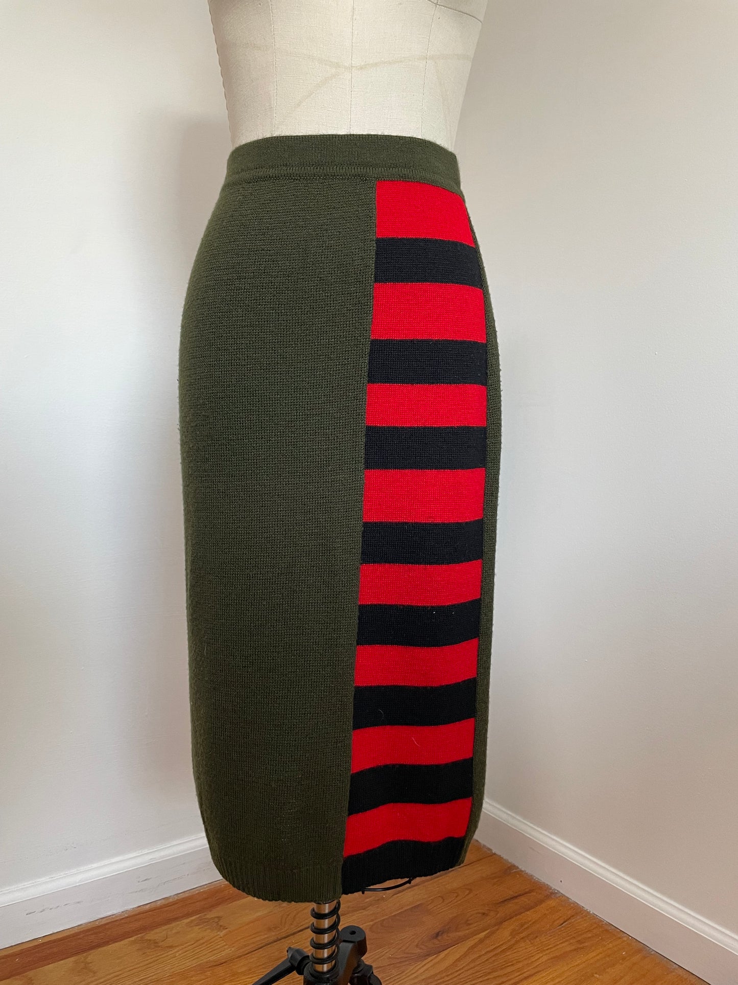 Vintage Striped Skirt (Medium)