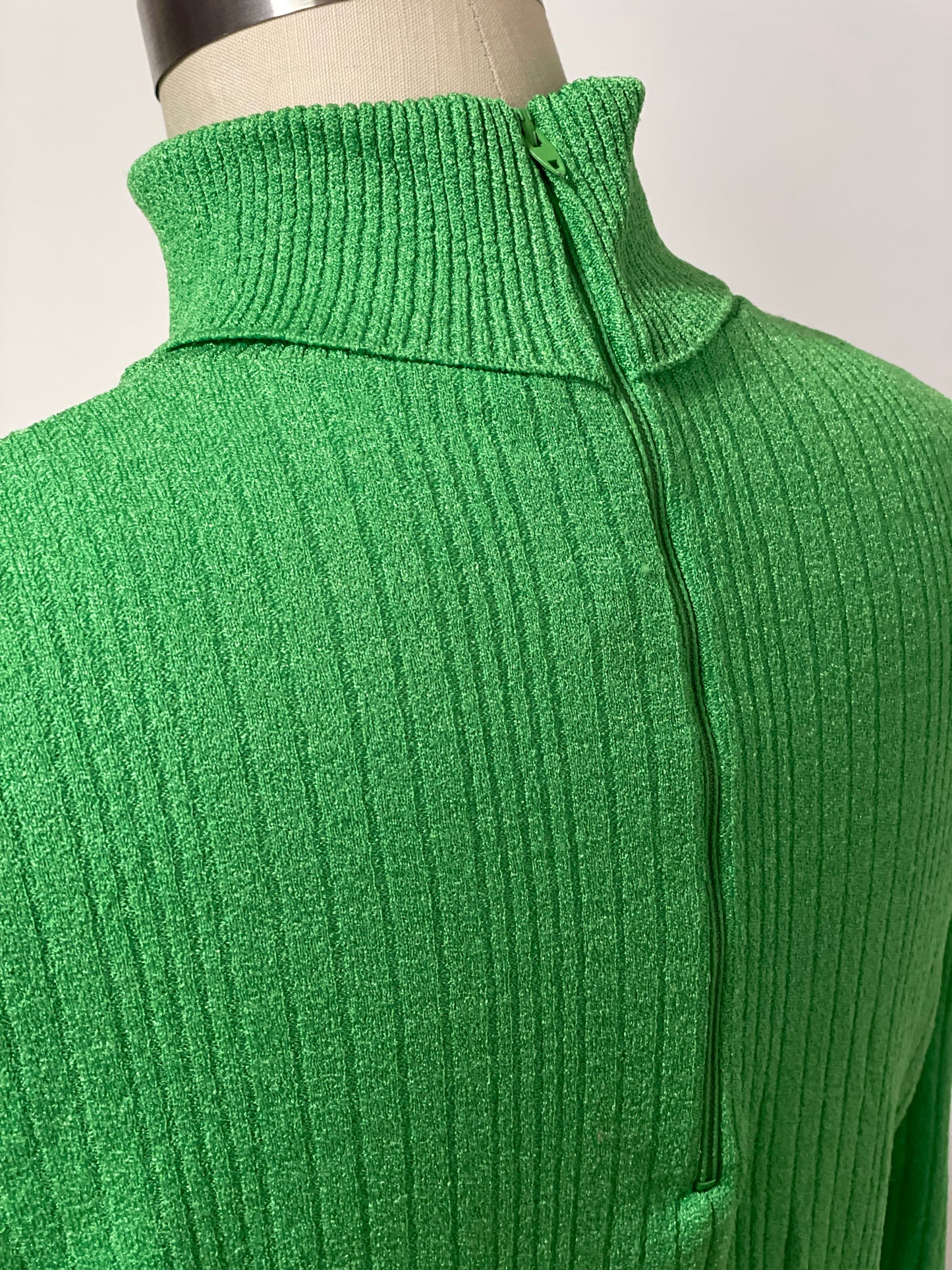 60s Antron Turtleneck (Medium)