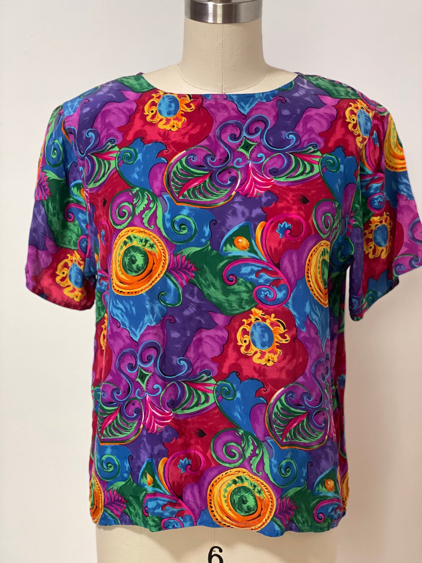 80 Silk Tess Top (Medium)