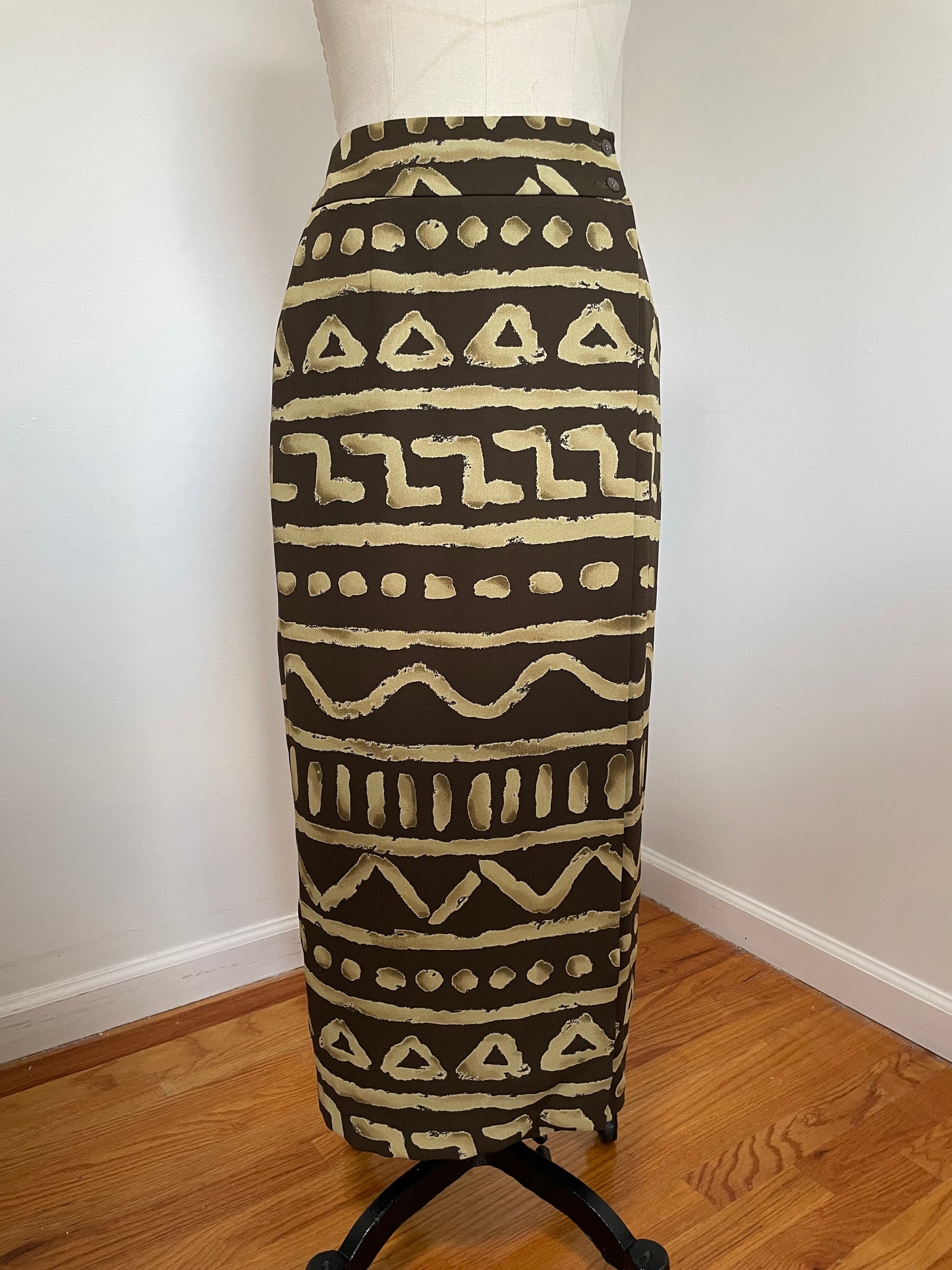 Liz Claiborne Tribal Skirt (Size 4)