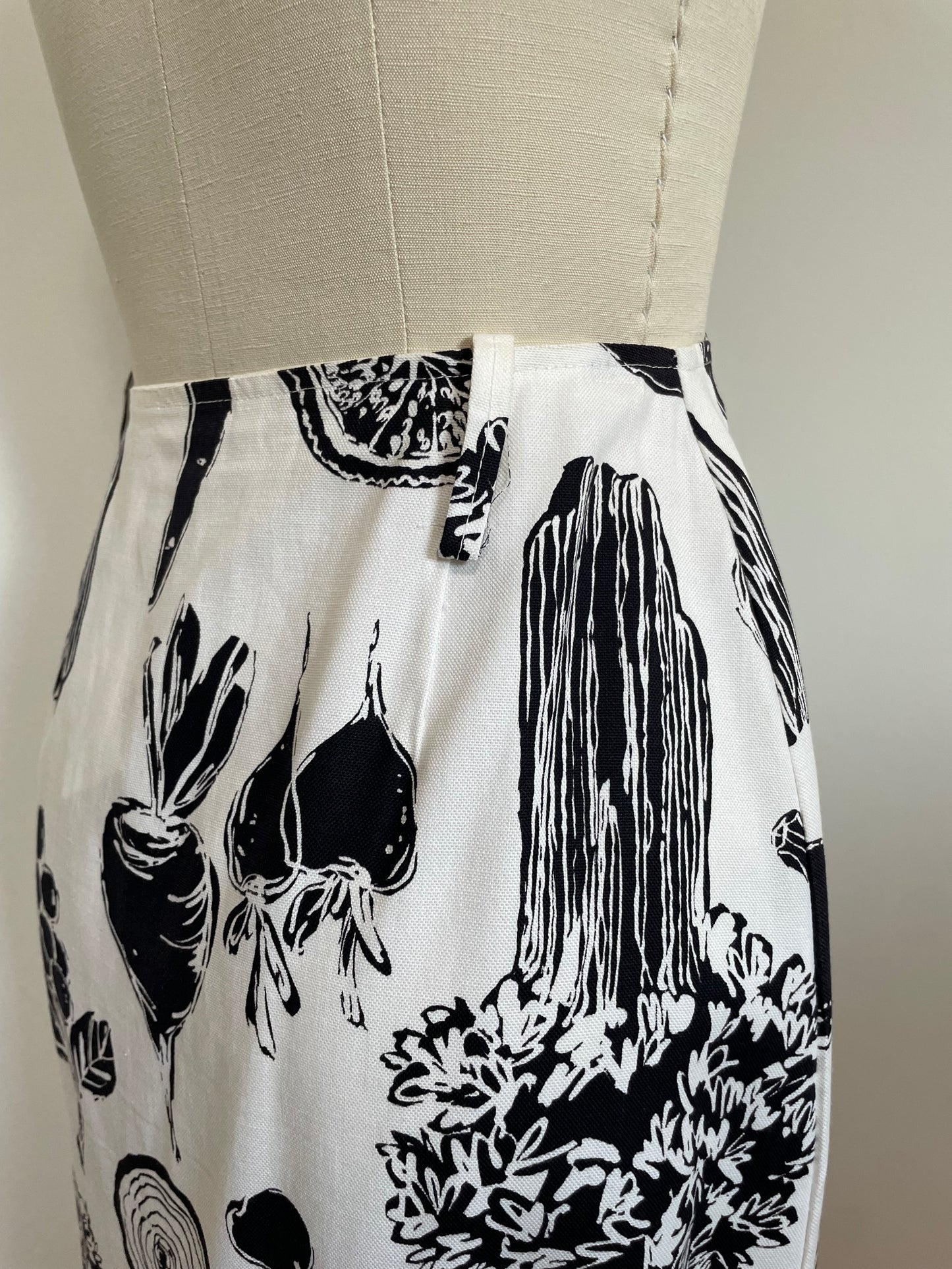 Vintage Vegetable Skirt (Medium)