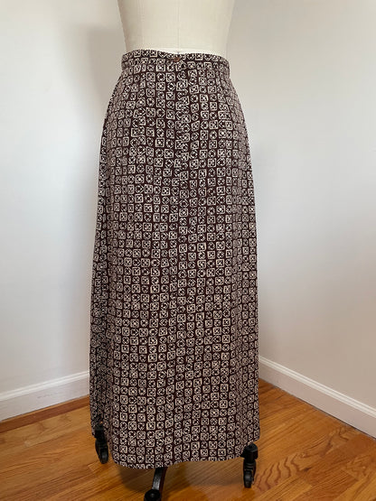 90s Tribal Maxi Skirt (Size 8)