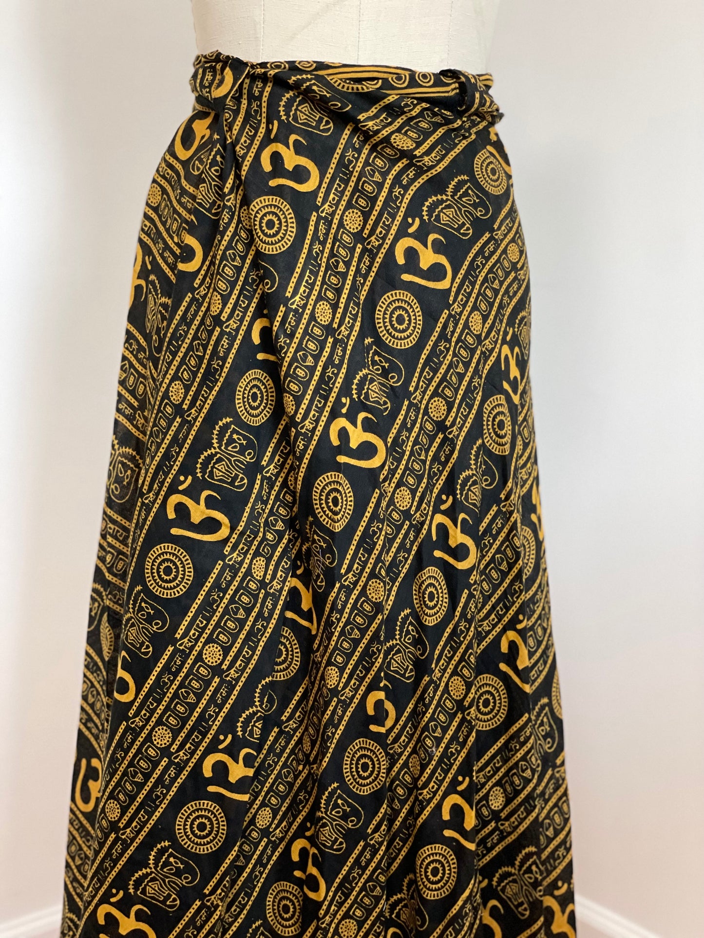 Nepalese Wrap Skirt (M/L)