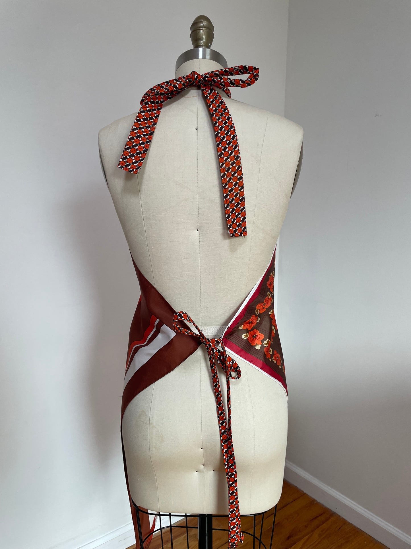 Reworked Scarf Halter (M-XL)