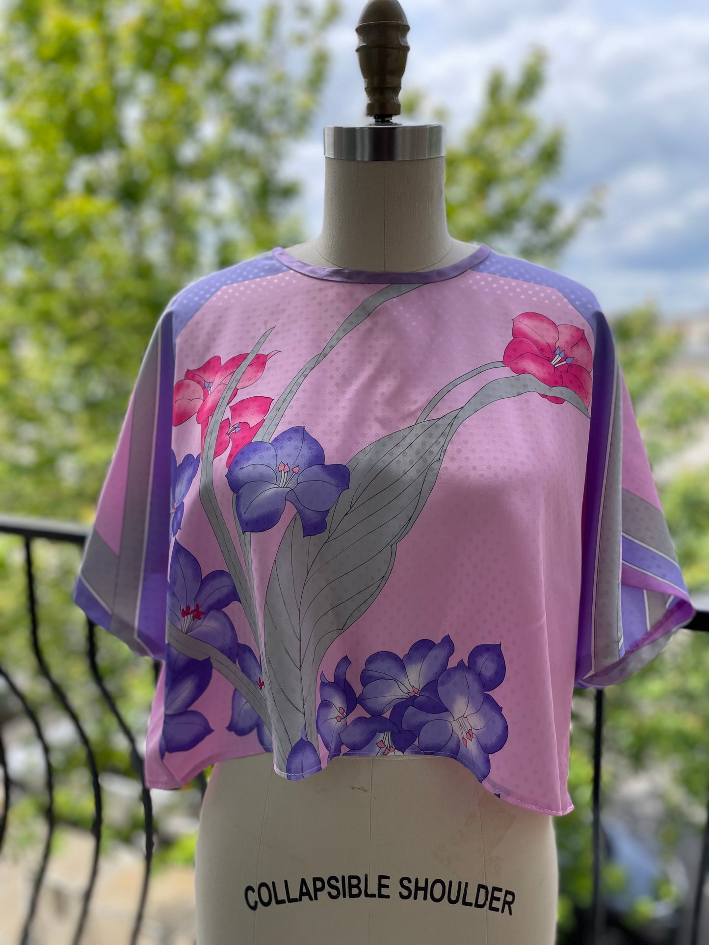 Upcycled Floral Crop (Medium-XL)