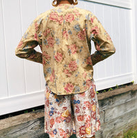 90s Lizwear Muted Floral Button Up (Petite)